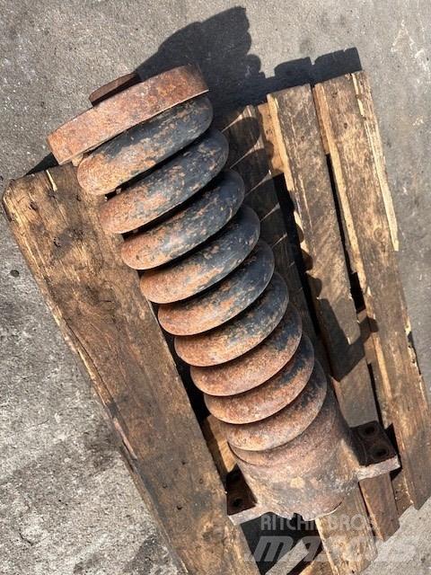 CAT 325 C NAPINACZ Cadenas, orugas y chasis