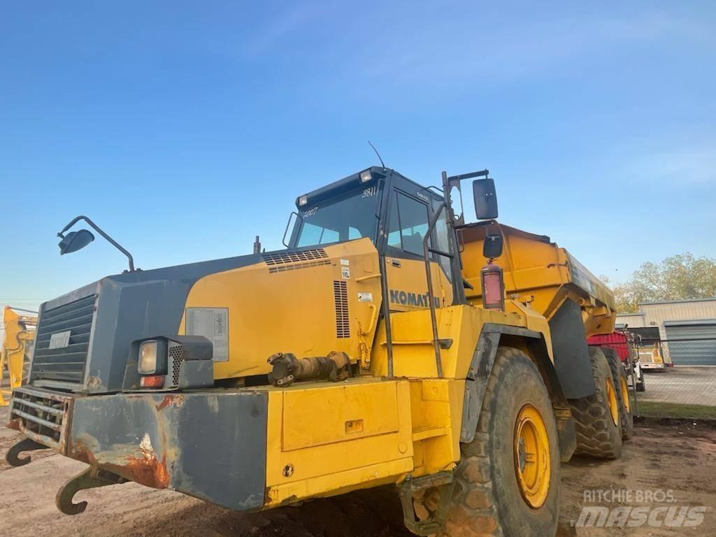 Komatsu HM 400-2 Dúmpers articulados