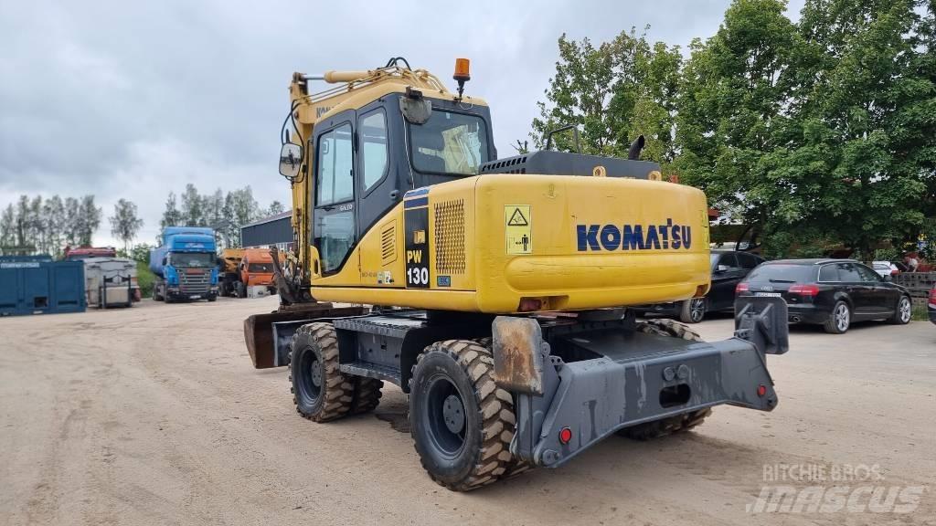Komatsu PW 130-7K Excavadoras de ruedas