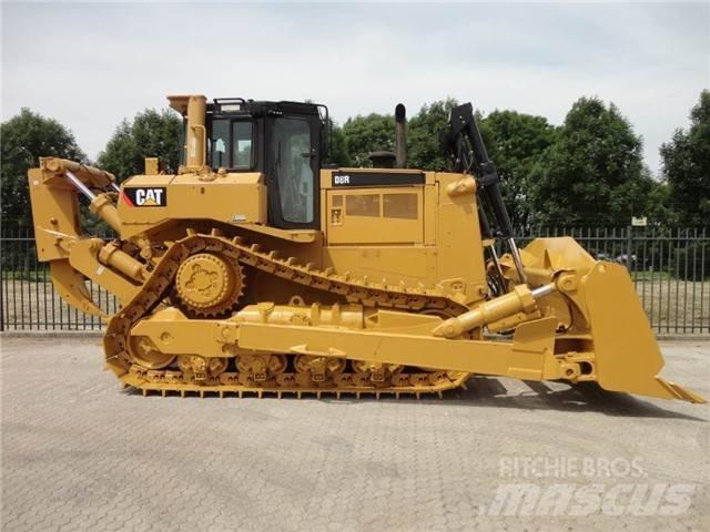 CAT D 8 R Buldozer sobre oruga