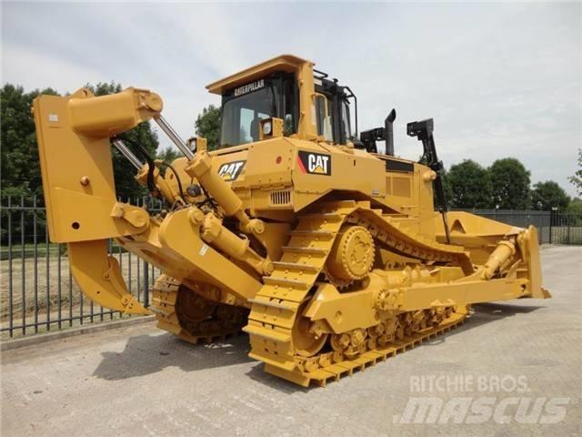 CAT D 8 R Buldozer sobre oruga