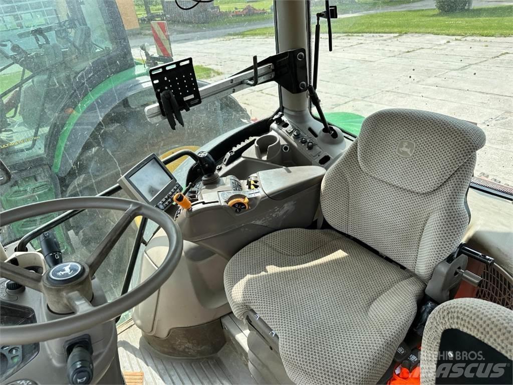 John Deere 6215R Tractores