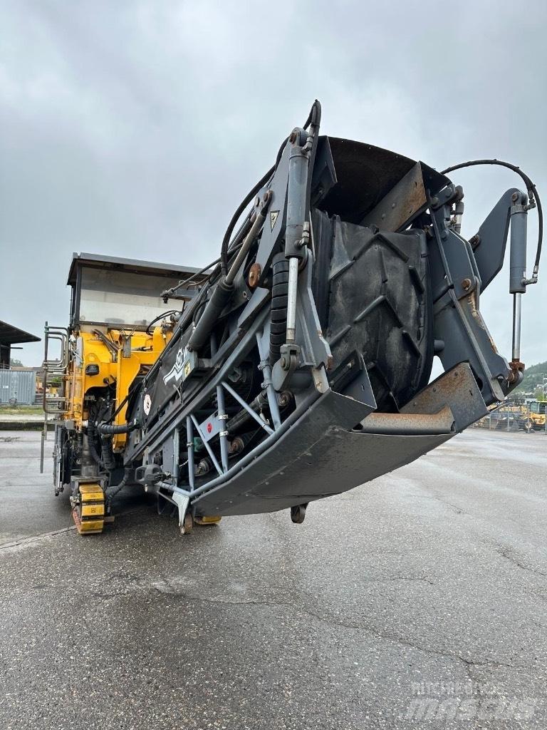 Wirtgen W 1900 Máquinas moledoras de asfalto en frío