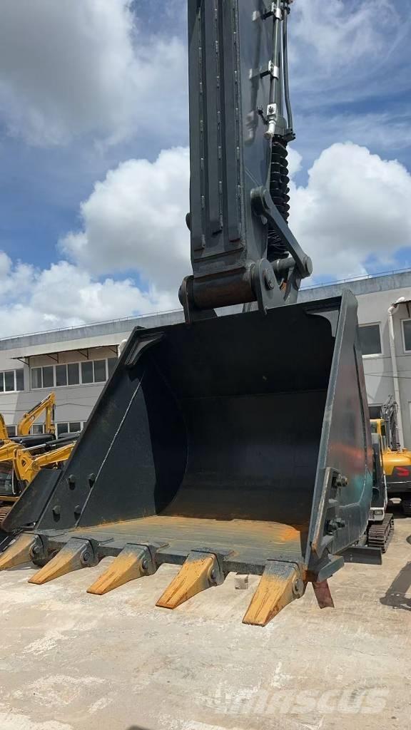 Hyundai r220lc-9s Excavadoras 7t - 12t