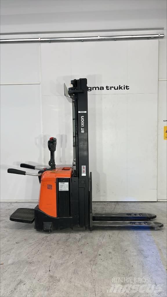 BT SPE 160 L Apiladores eléctricos autopropulsados