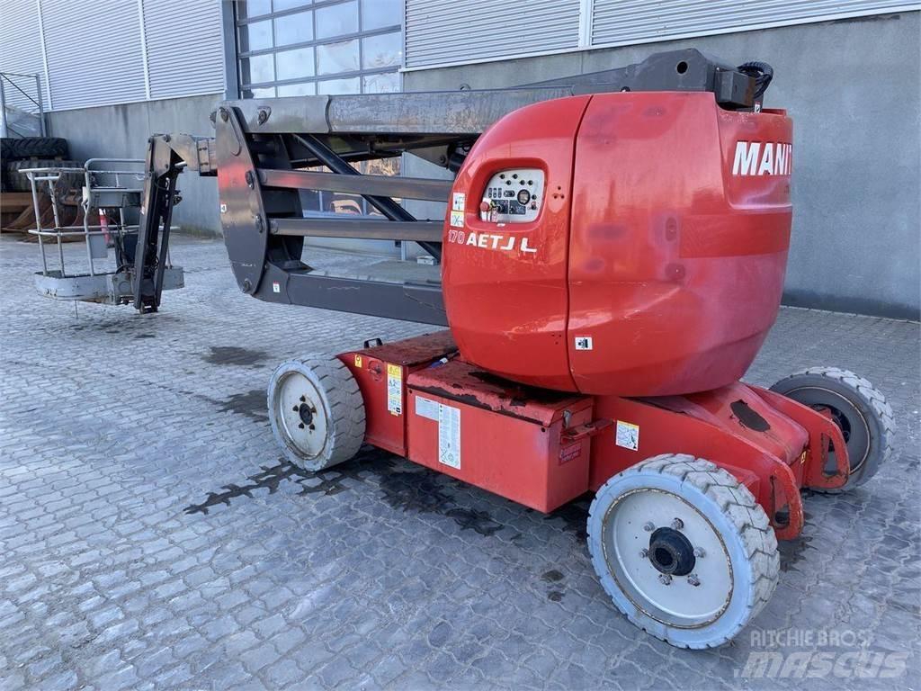 Manitou 170AETJ-L Plataforma de trabajo articulada