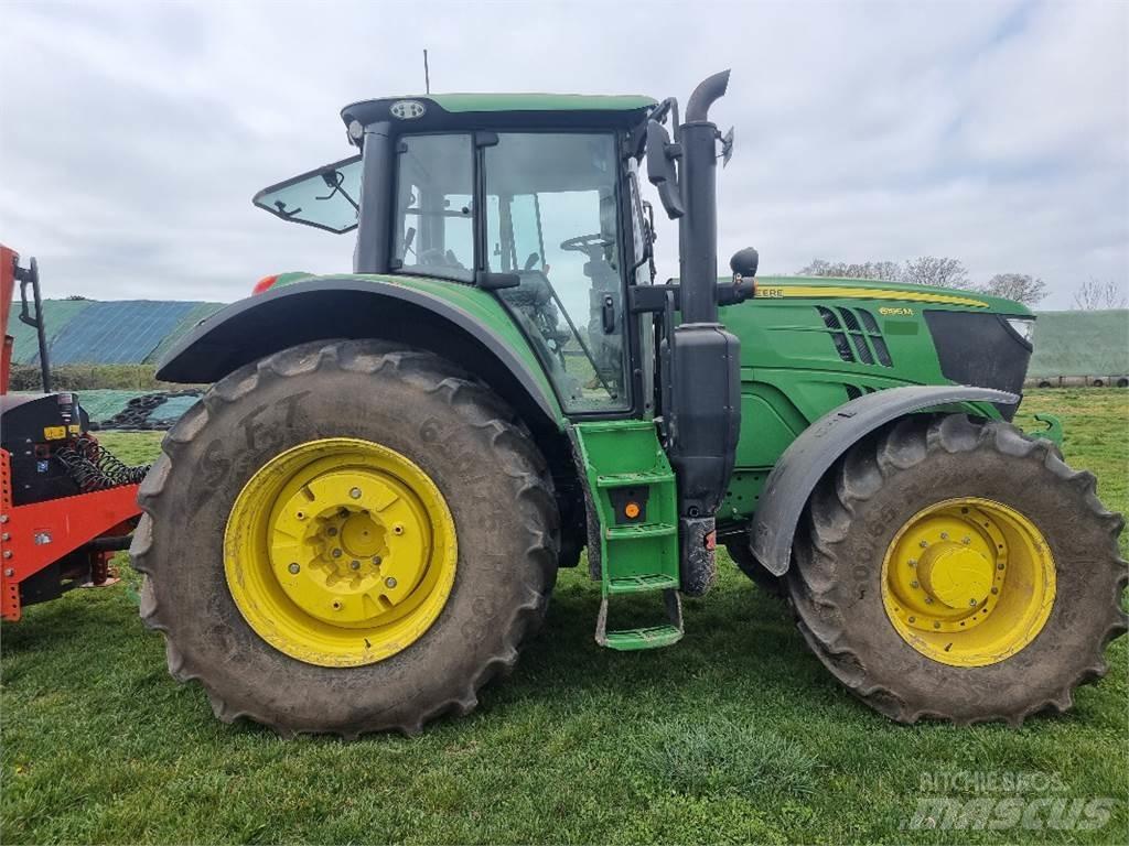 John Deere 6195 M Tractores