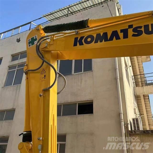 Komatsu PC 210-8 Excavadoras de cadenas