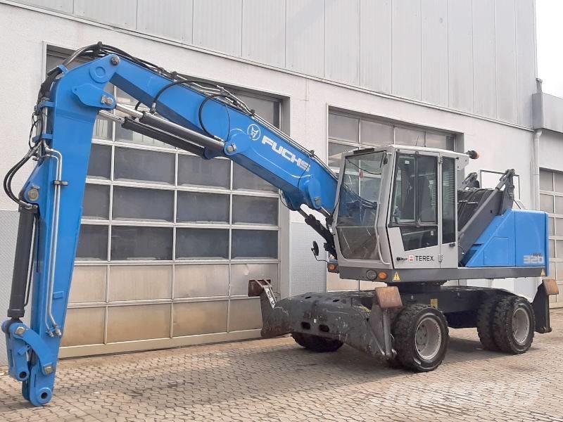 Fuchs MHL 320 F Excavadoras de manutención