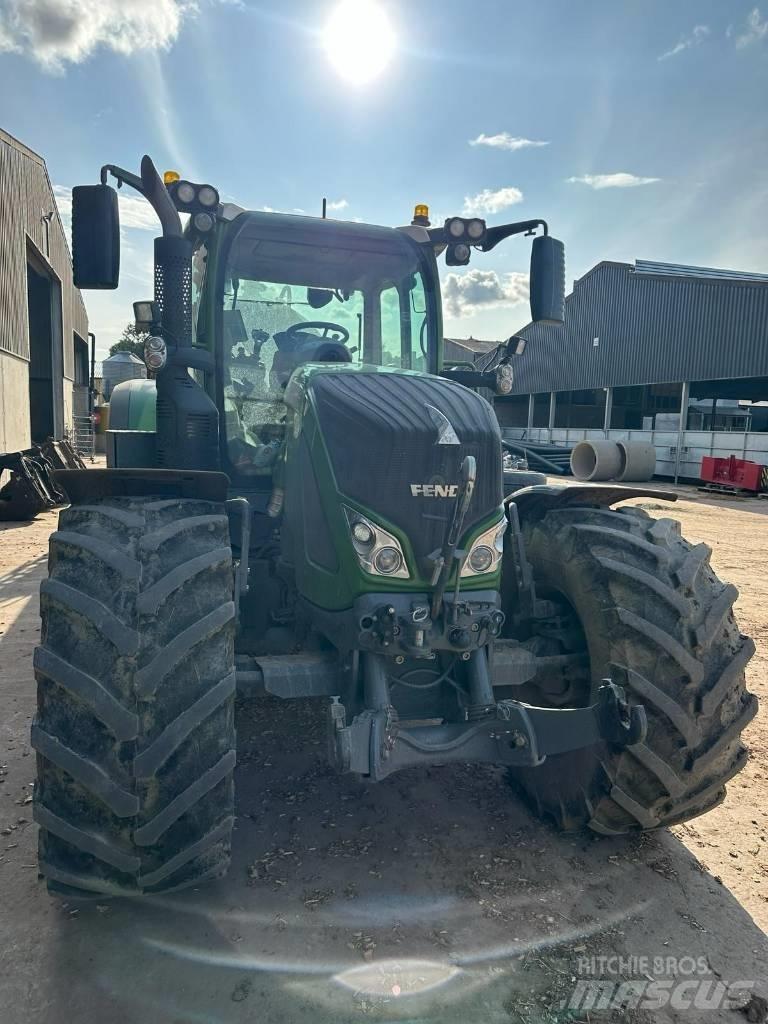 Fendt 724 Profi Plus Tractores