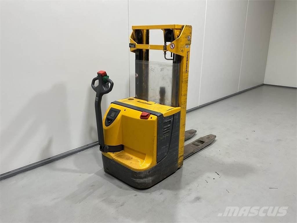 Jungheinrich EJC12 Apiladores eléctricos autopropulsados