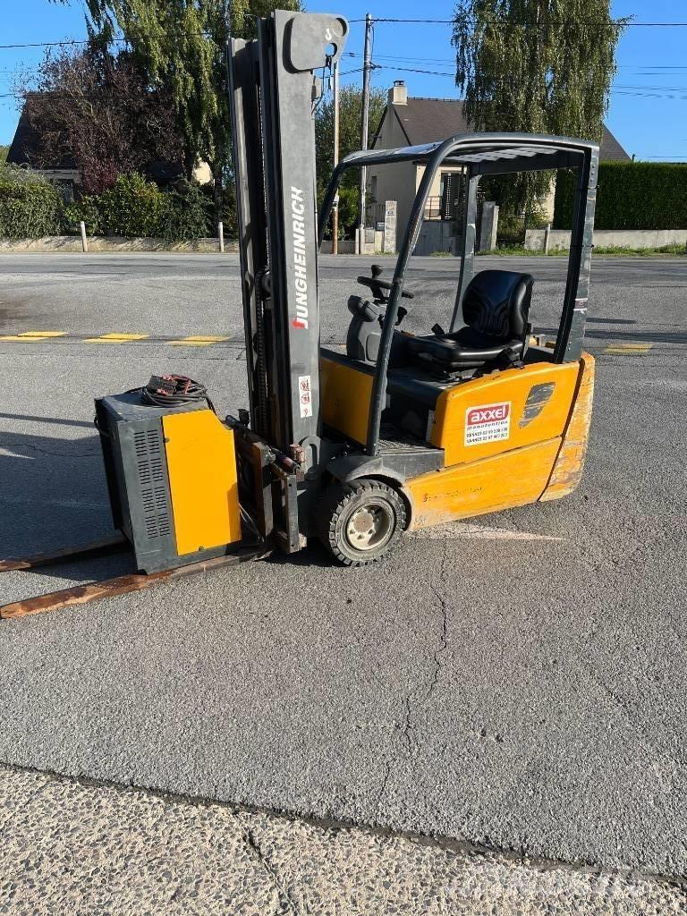 Jungheinrich EFG218 Carretillas de horquilla eléctrica