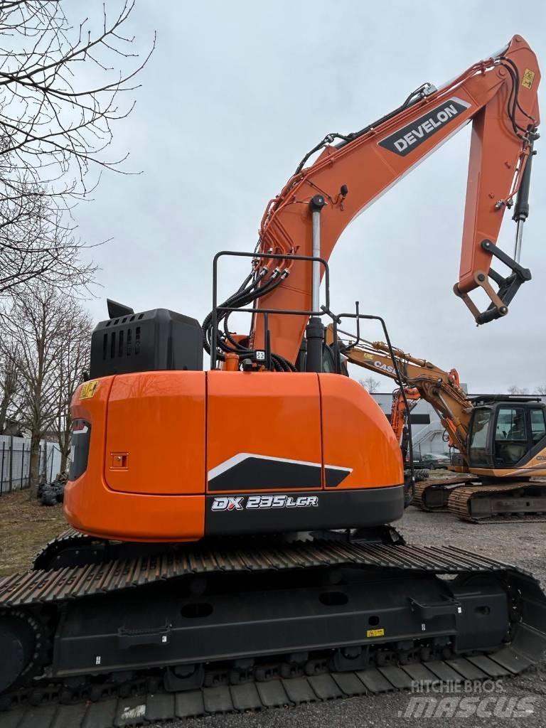 Develon DX 235 LCR-7 Excavadoras de cadenas