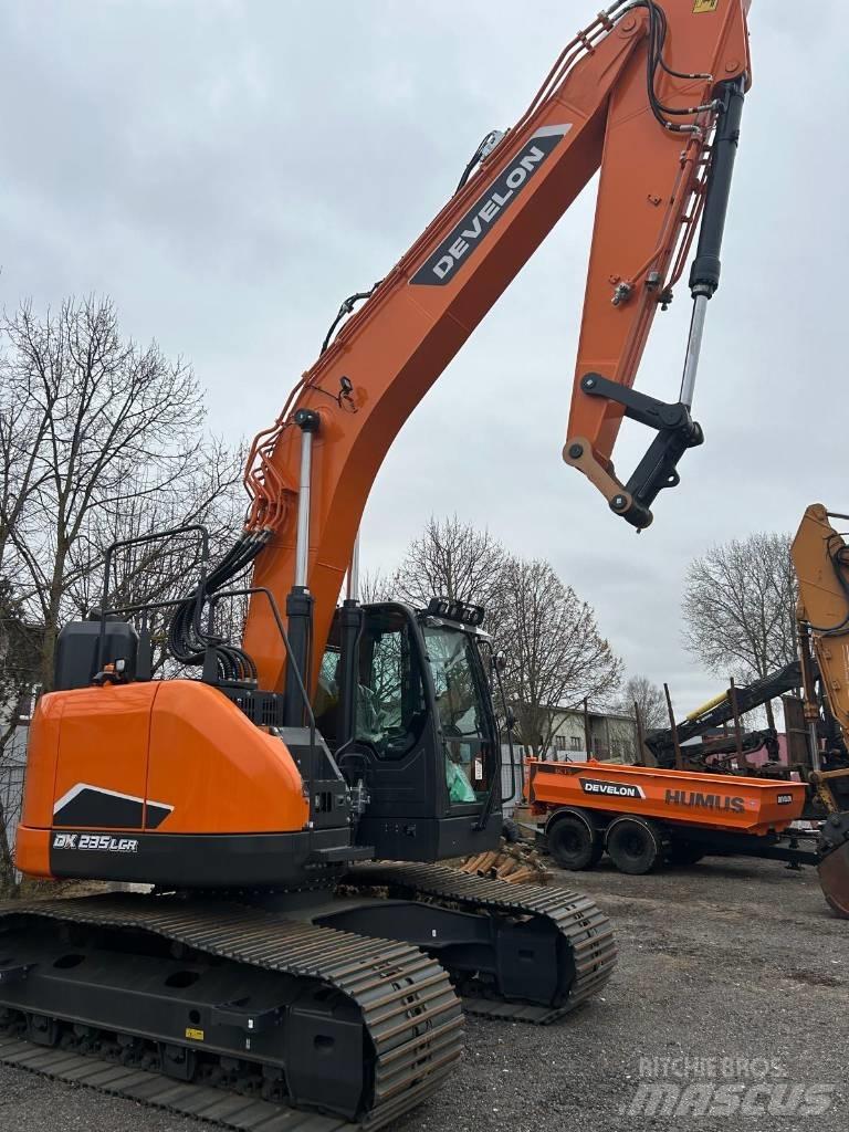 Develon DX 235 LCR-7 Excavadoras de cadenas