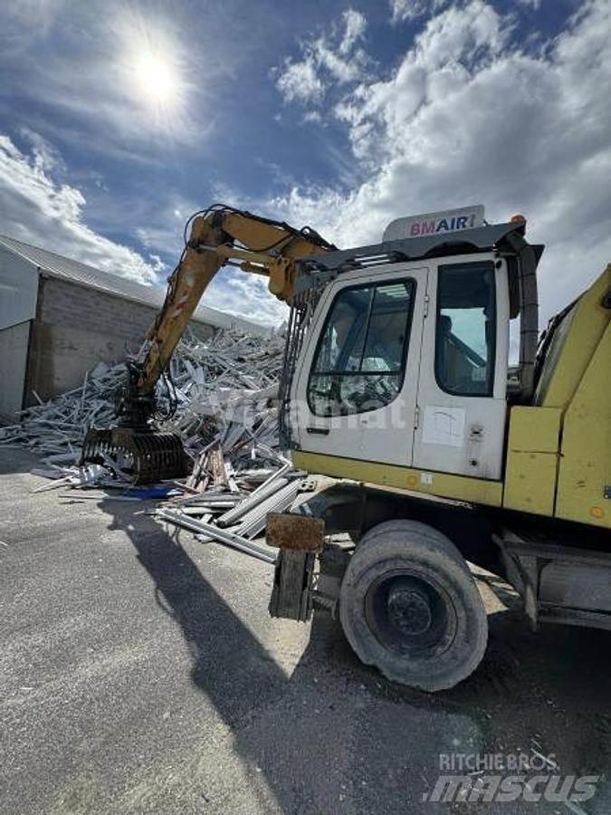 Liebherr A316 Li Excavadoras especiales
