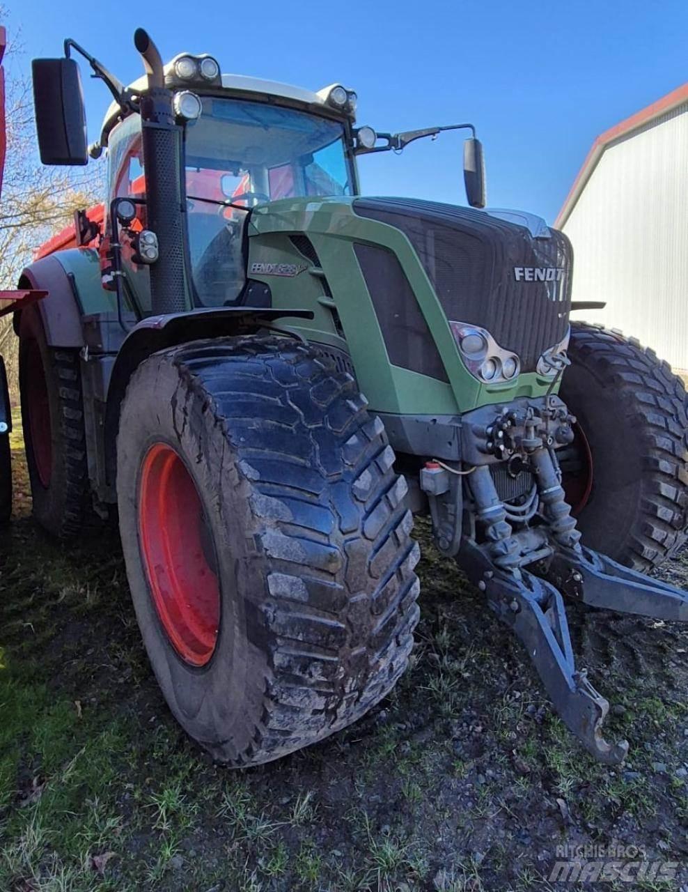 Fendt 828 Vario Tractores