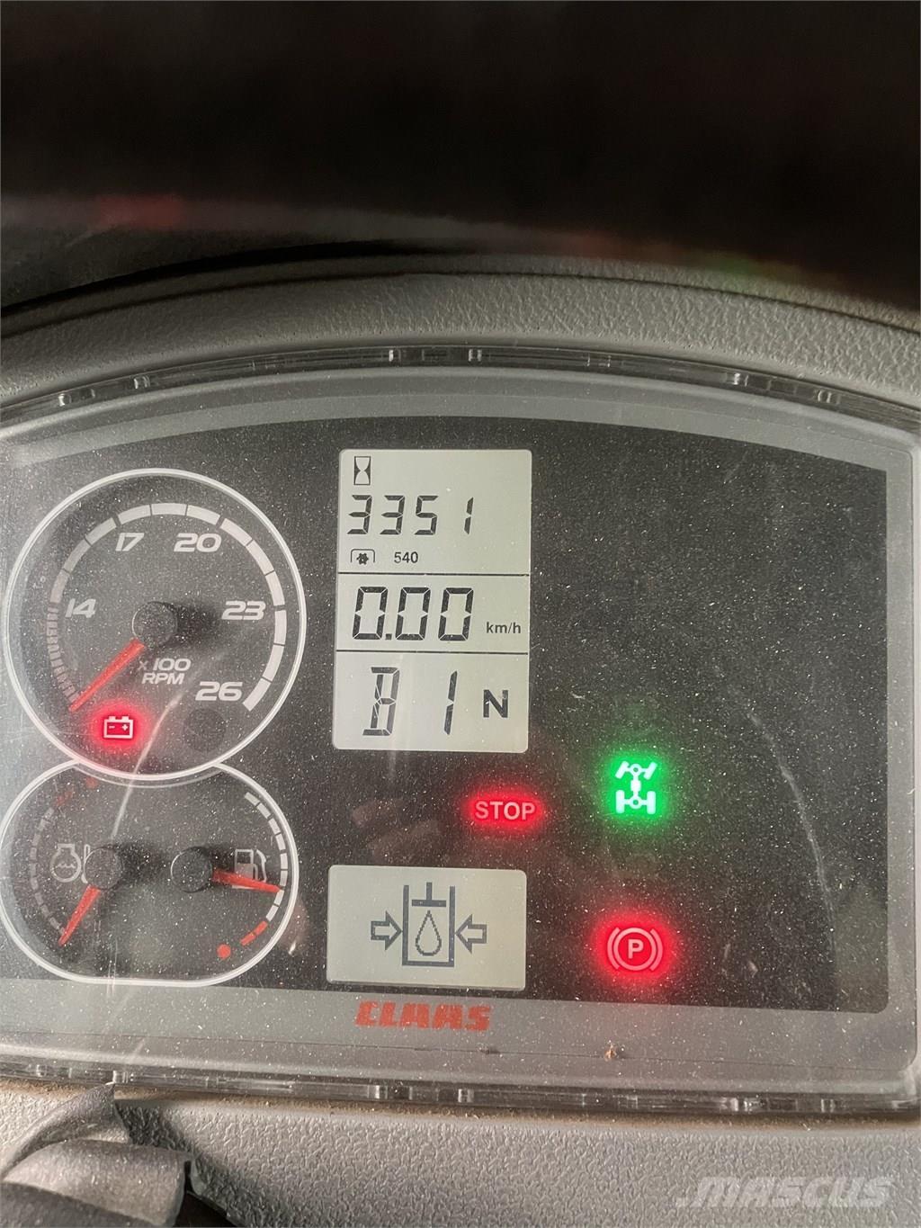 CLAAS Arion 410 Tractores