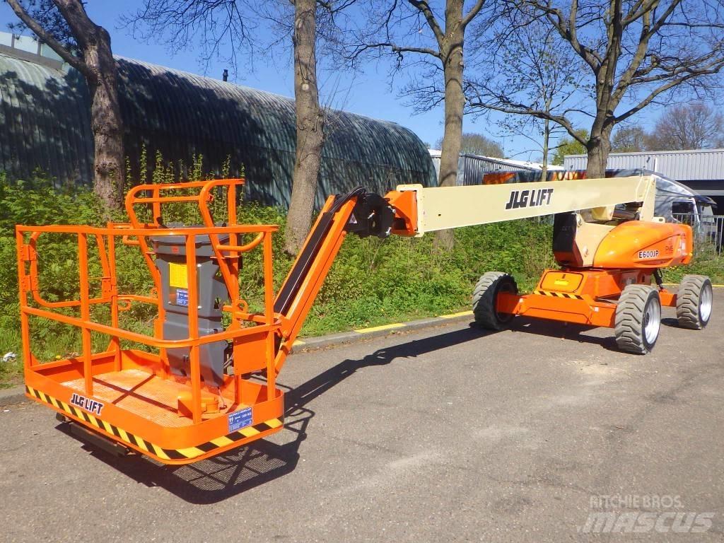 JLG E600JP Plataformas de trabajo telescópica