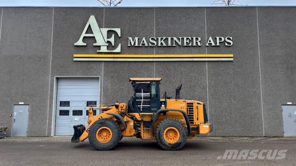 Hyundai HL 757-9 Cargadoras sobre ruedas