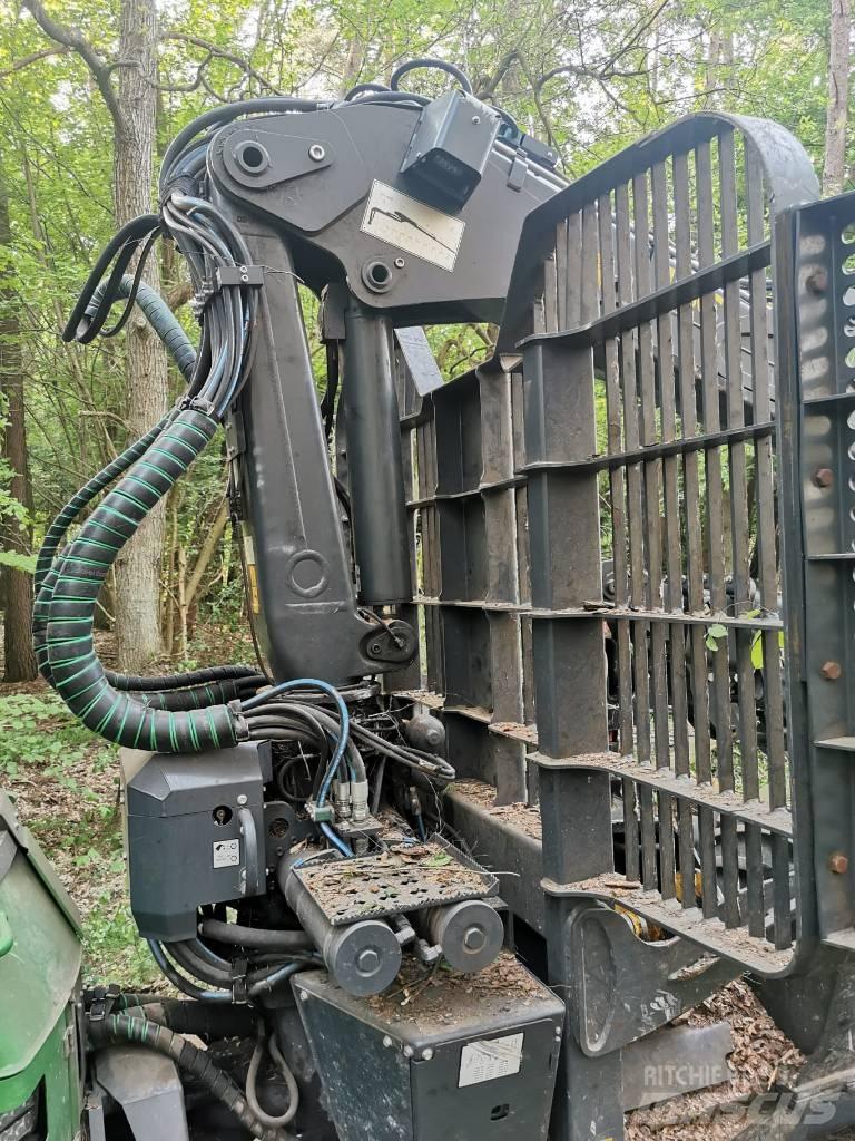 John Deere 1110G Autocargadoras