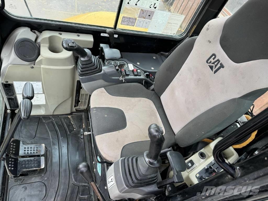 CAT 303.5 D CR Mini excavadoras < 7t