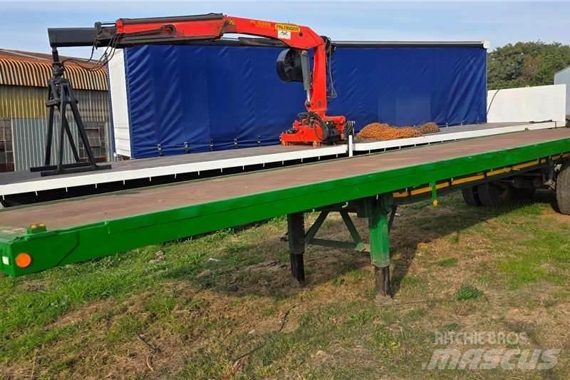  Custom 12.3m Otros remolques