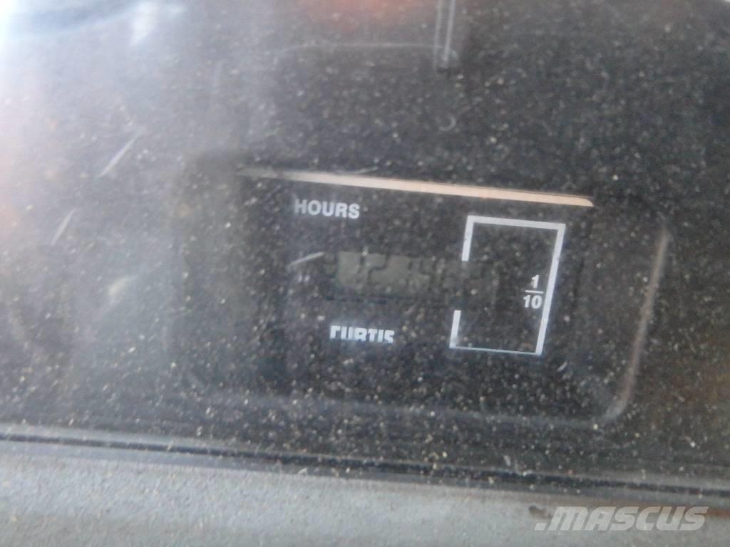 Daewoo Mega 250 4x4 Cargadoras sobre ruedas