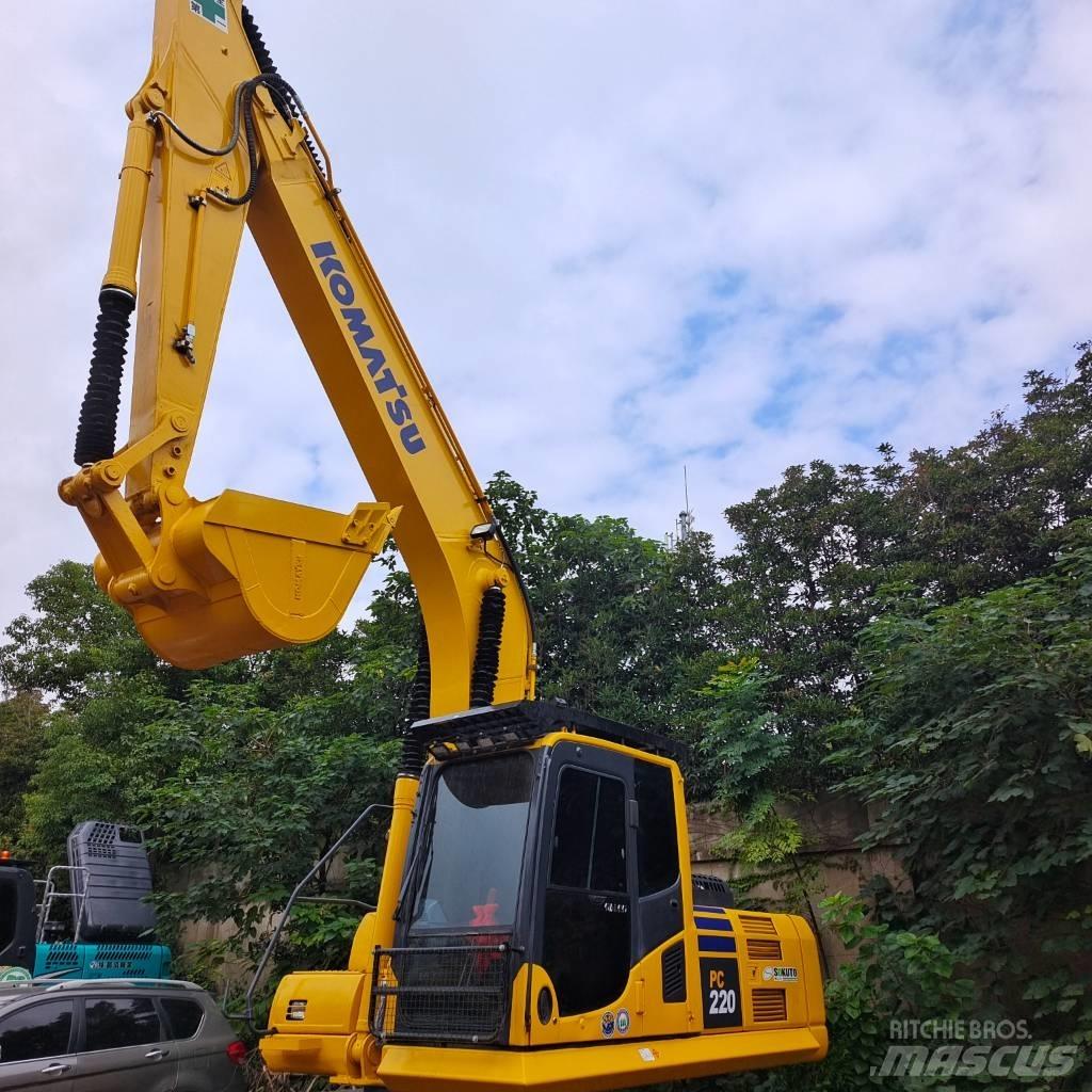 Komatsu PC 220-7 Excavadoras de cadenas
