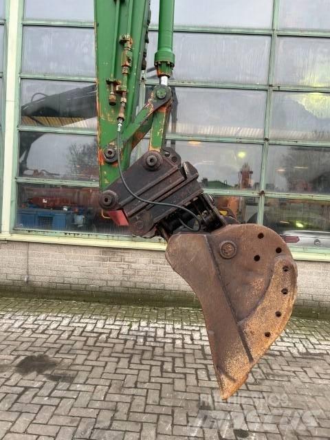 Hitachi EX120 Excavadoras de cadenas