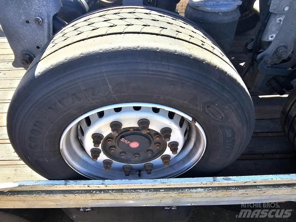 Goodyear T MAX Transporte - Otros