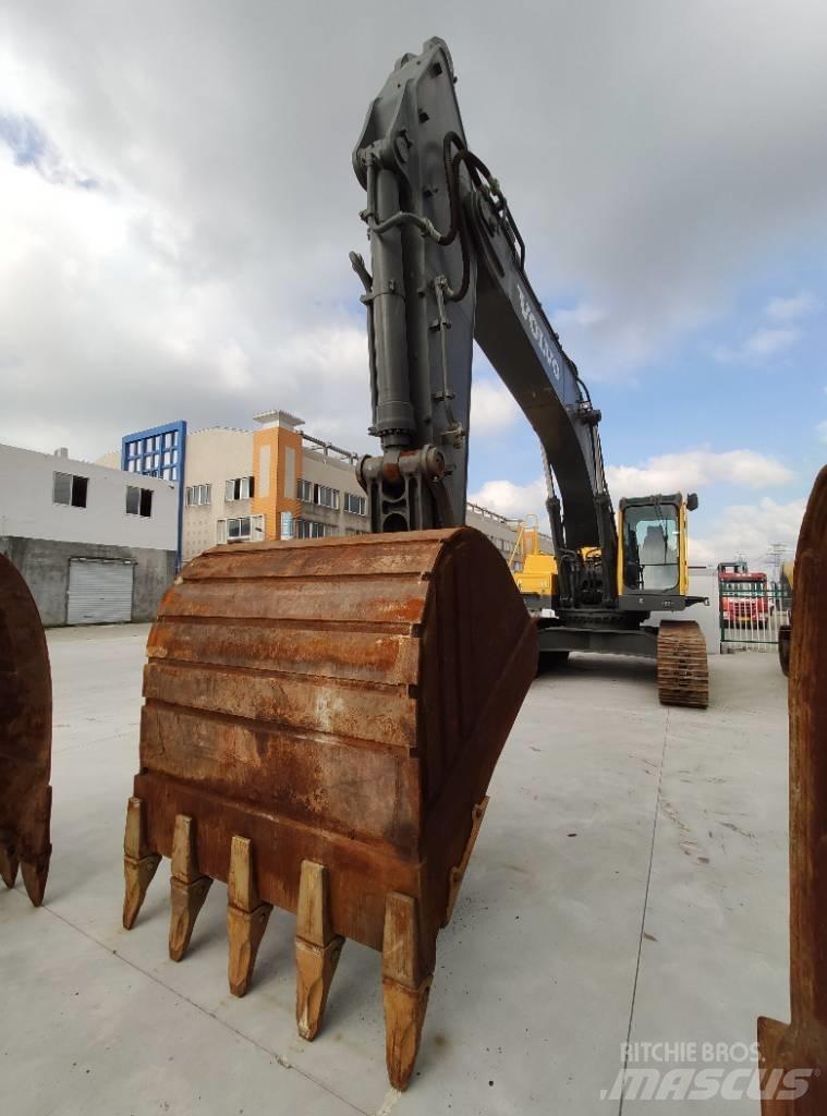 Volvo EC 460 B LC Excavadoras de cadenas