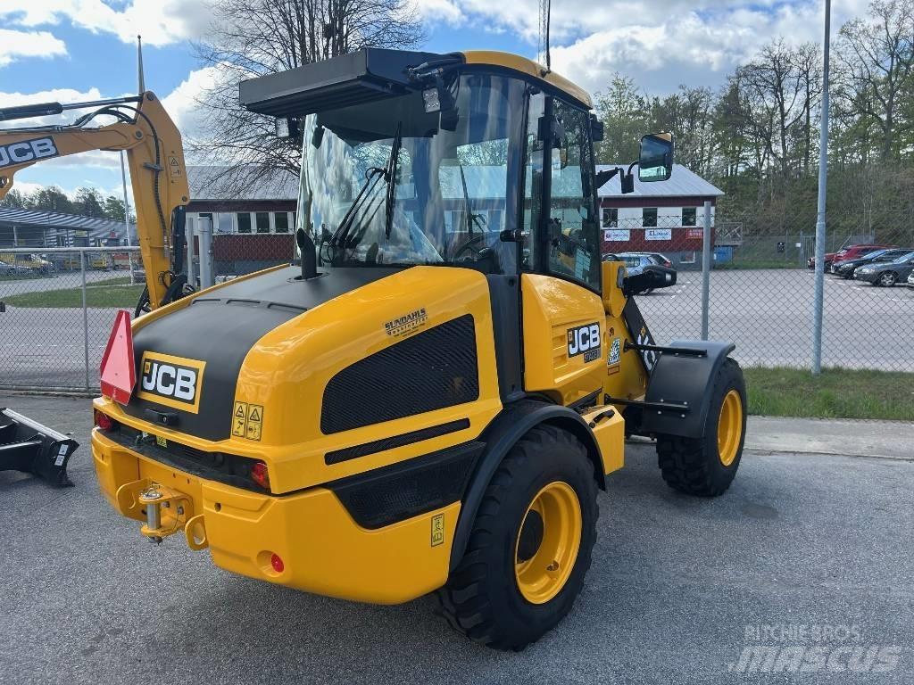 JCB 407 Cargadoras sobre ruedas