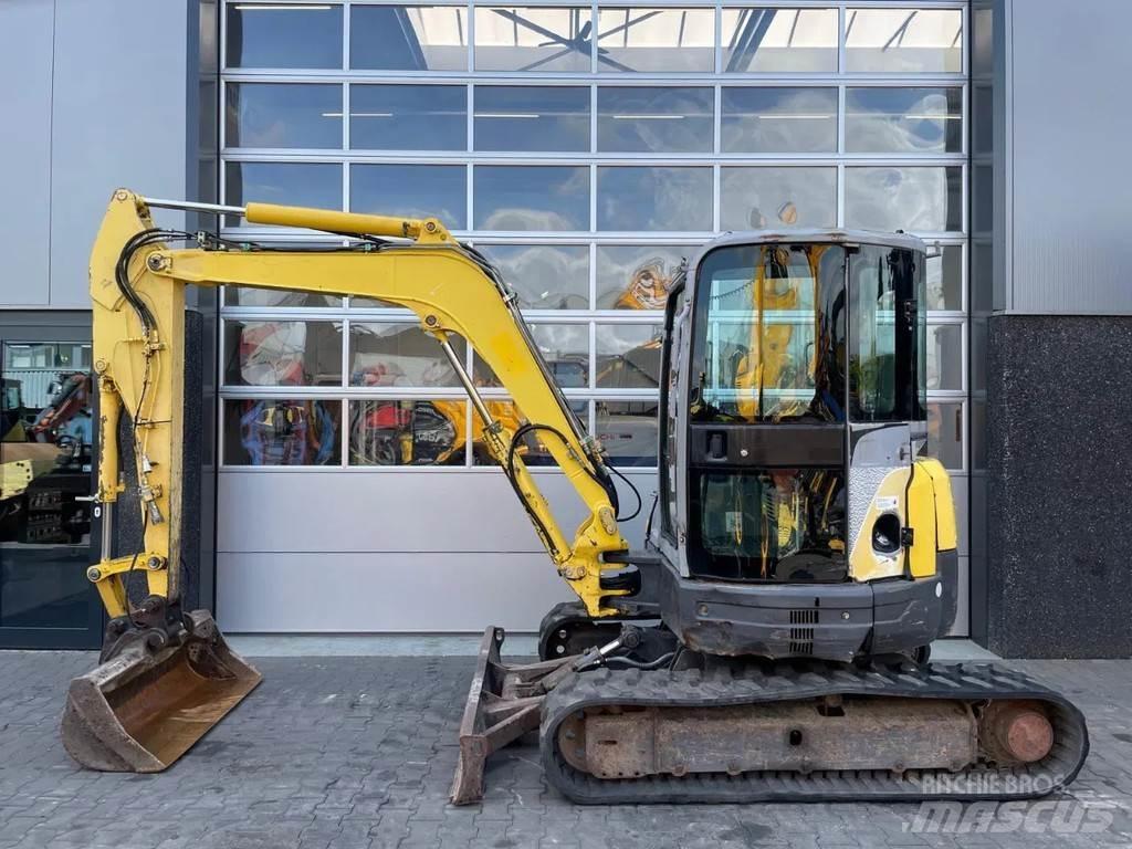 New Holland E50.2 Mini excavadoras < 7t