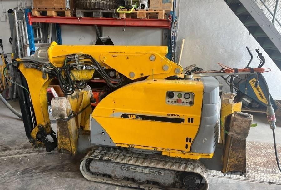 Brokk 180 Excavadoras de demolición