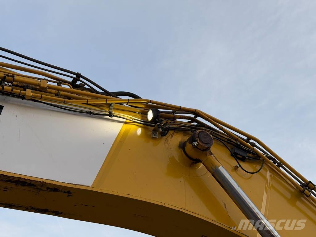 Komatsu PC 490 LC-11 Excavadoras de cadenas