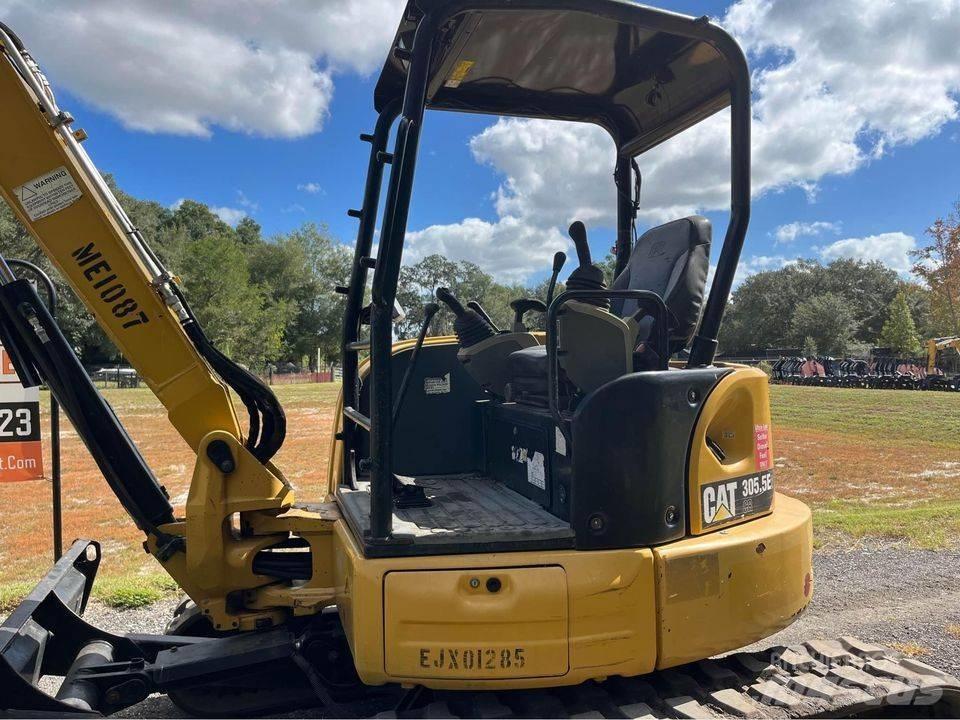 CAT 305.5 E2 CR Mini excavadoras < 7t