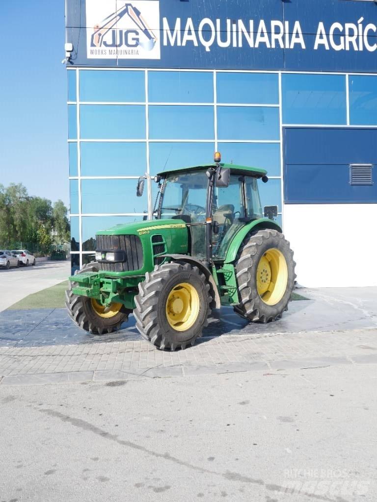 John Deere 6130 D Tractores