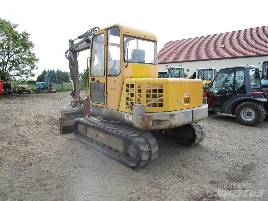 Volvo EC 70  ECR 88 Excavadoras 7t - 12t