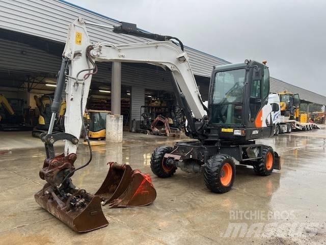Bobcat E 57 W Excavadoras de ruedas