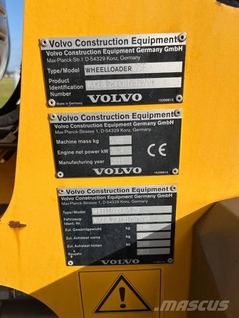 Volvo L 25 F Cargadoras sobre ruedas