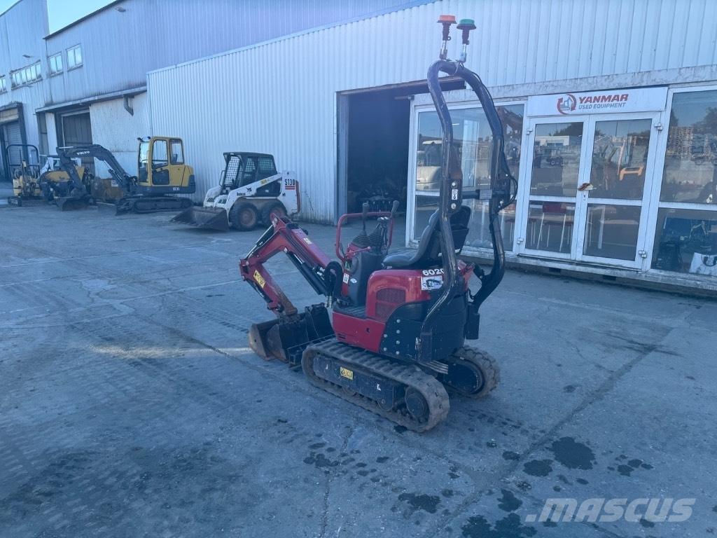 Yanmar SV08 (1F117) Mini excavadoras < 7t