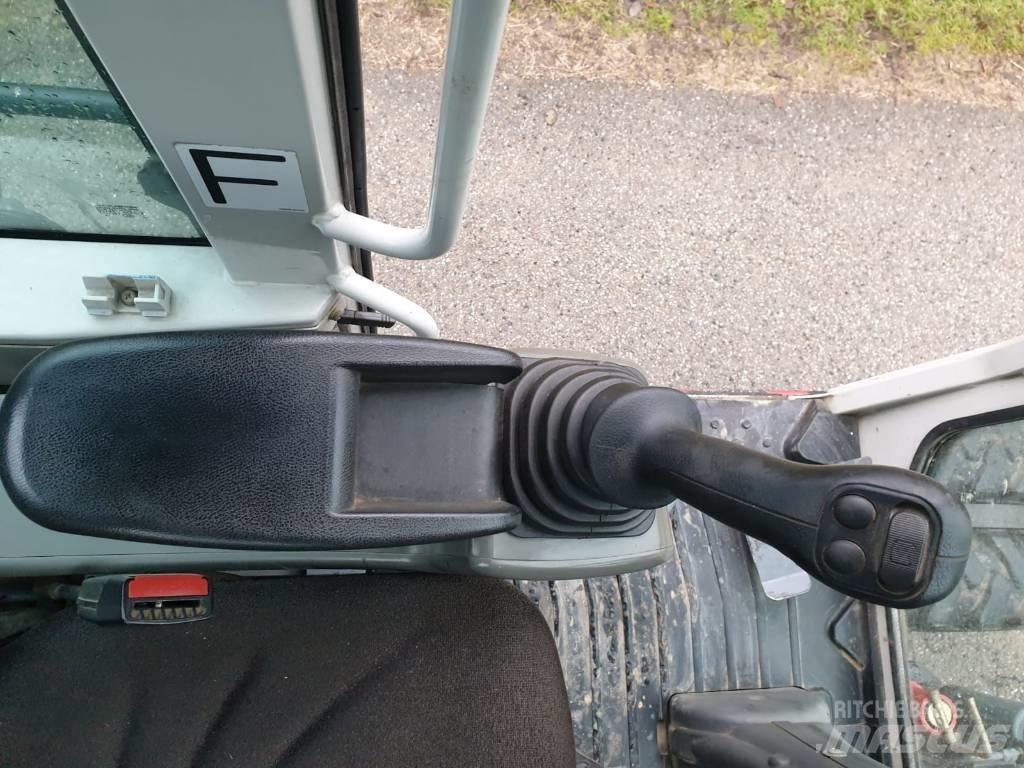 Takeuchi TB 295 W Excavadoras de ruedas
