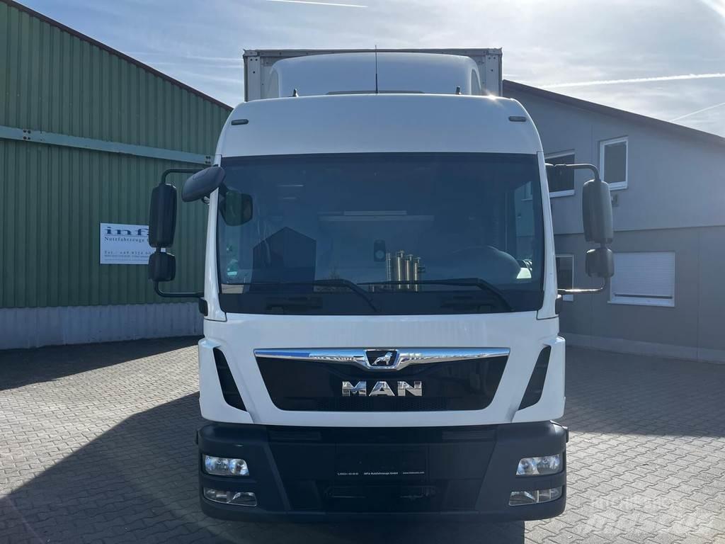 MAN TGL 8.220 Camión con caja abierta