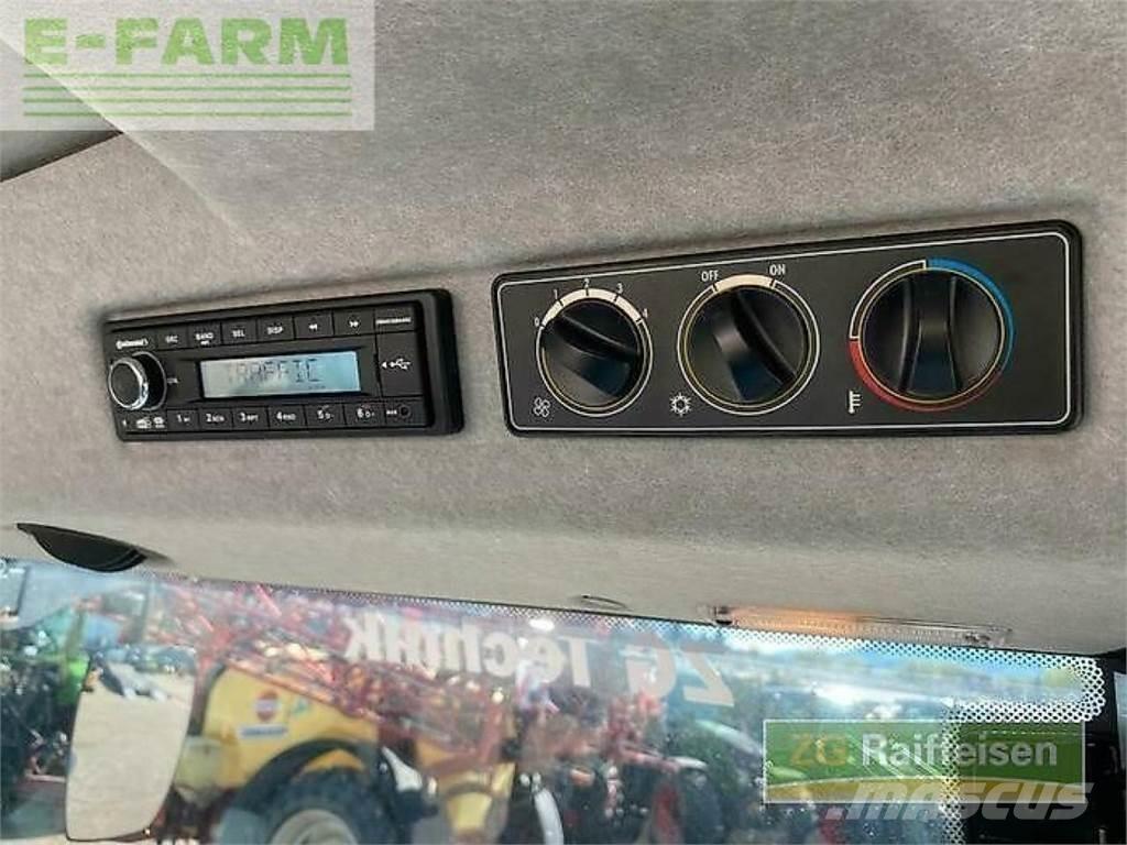 Valtra g135v 1b9 Tractores