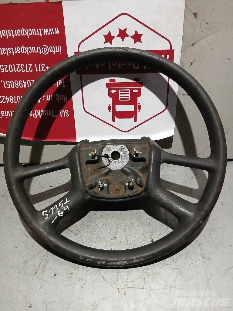 Scania R 440    1327026 Cabinas e interior
