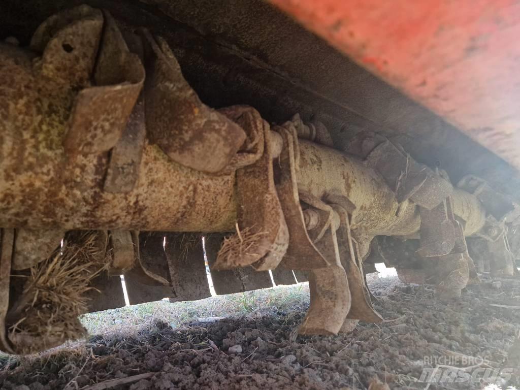Kuhn RM 480 R Segadoras y cortadoras de hojas para pastos