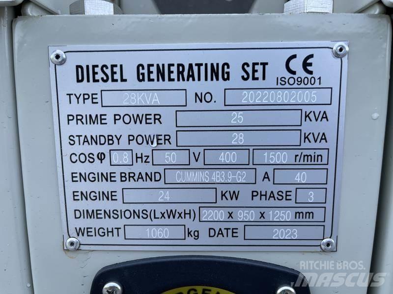 Cummins 28 kVA Generadores diesel