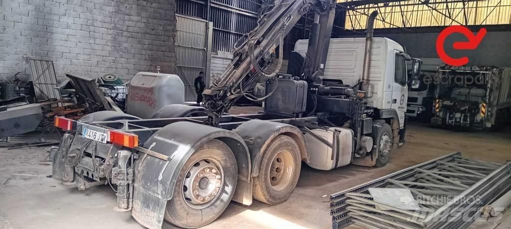 Volvo FM 9 260 Camiones caja cerrada