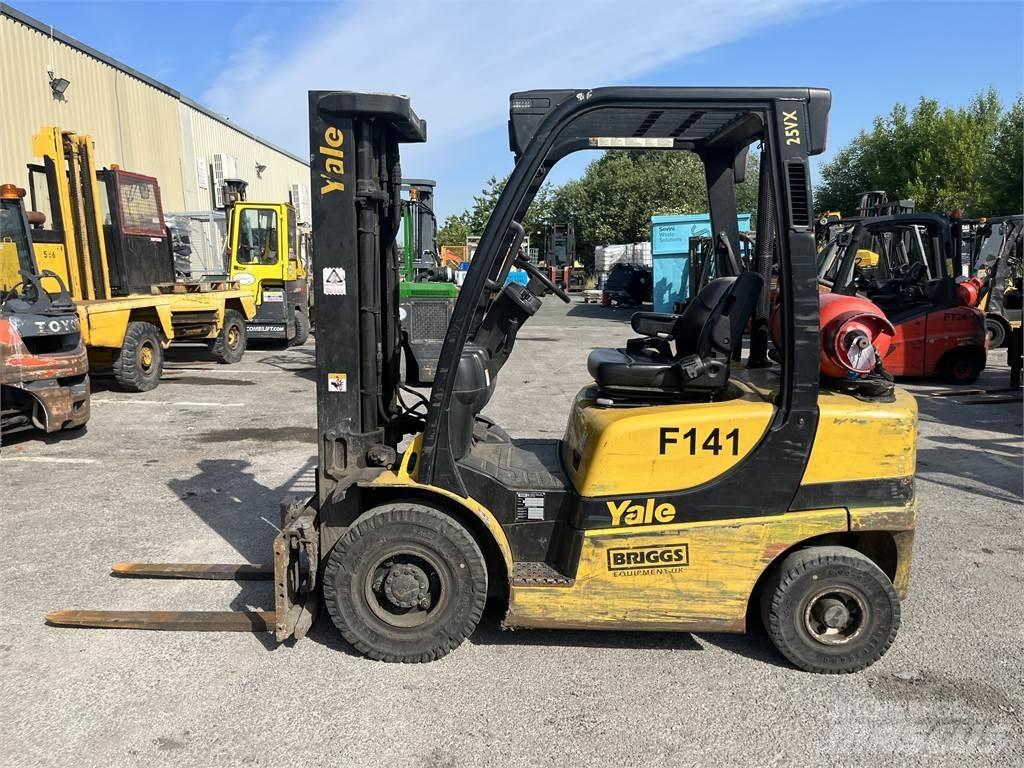 Yale GLP25VX Carretillas LPG