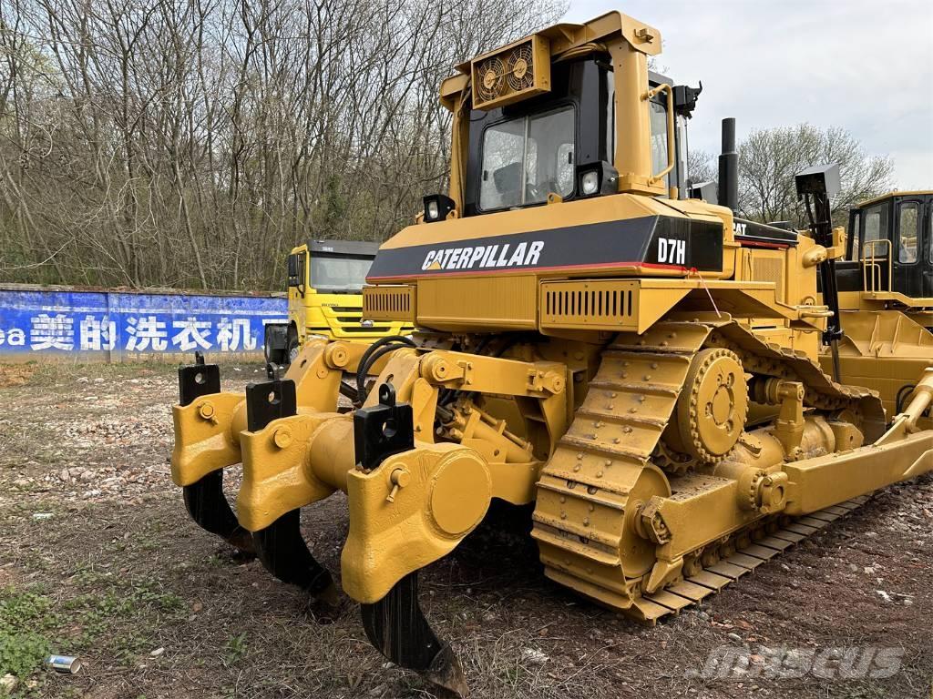 CAT D 7 H Buldozer sobre oruga
